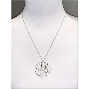 KCR Silver Floral Pendant Adjustable Length Statement Necklace EUC